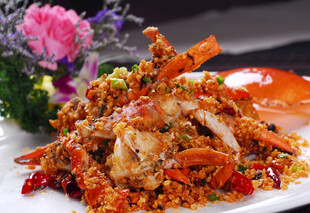 香辣蟹美食诱人呈现
