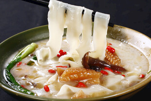 美味菌汤火锅食材