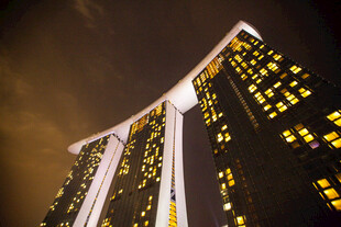 新加坡滨海湾金沙酒店夜景