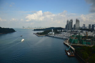 城市滨水风光俯瞰图