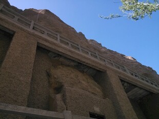 古老石壁建筑景观