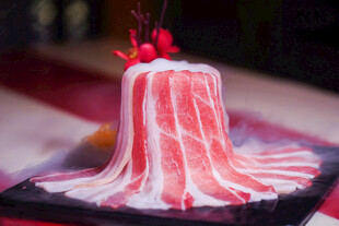 精致雪花肥牛造型摆盘