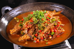 香辣美味洞庭野生鱼