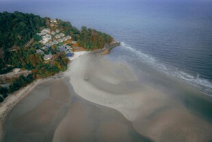 美丽海滨风光俯瞰图