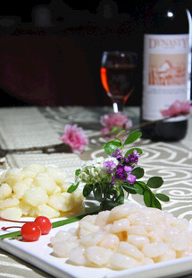 精致美食与美酒搭配