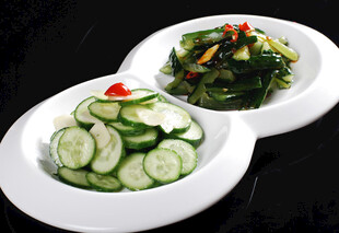 双盘清爽凉拌黄瓜