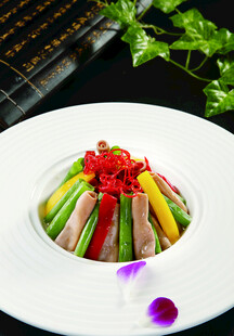 多彩凉拌时蔬拼盘