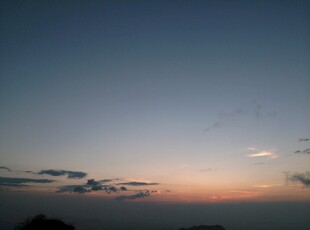 黄昏时分的天空美景