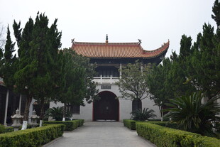 衡山中式古建庙宇景观