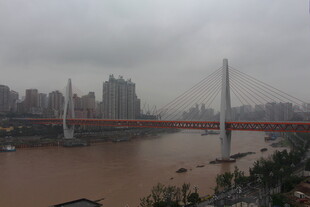 重庆城市江景与跨江大桥