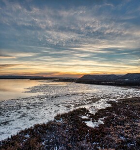 海边日落时分的美丽景致