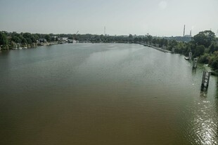 河流景观俯瞰图