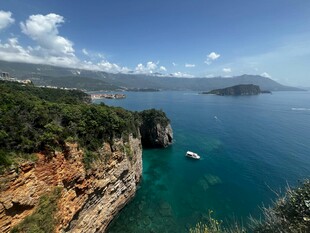 海岸美景 碧海蓝天岩石