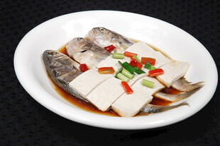 黄鱼烧豆腐