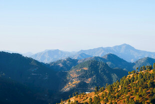 壮丽山峦风景