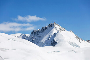 雪山美景