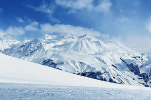 壮丽雪山美景