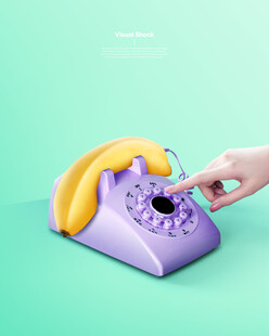 复古电话前的手指拨号动作