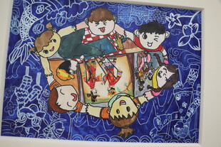 儿童创意绘画中的欢乐场景