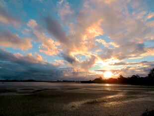 日落时分海边风景
