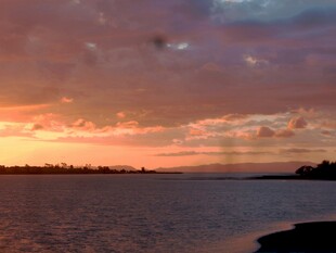 海边绝美日落天际线景观