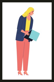 职场女性手持文件夹