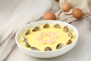 虾仁鲍鱼蒸蛋
