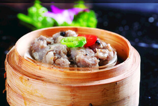 美味小笼蒸肉丸