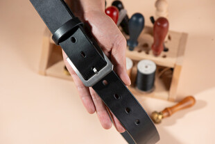 复古风皮带展示