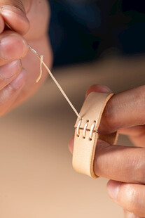 手工缝制皮带圈