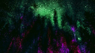 梦幻极光森林夜景