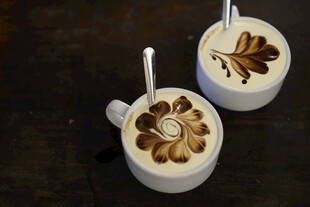 拉花咖啡