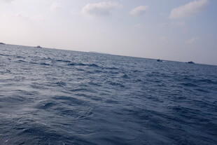 广阔海面 碧波荡漾