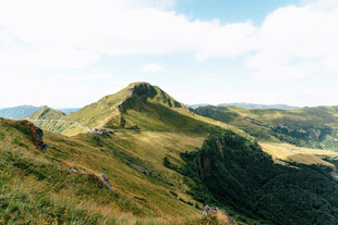壮丽山峦风景