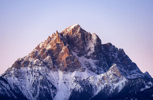 壮丽雪山