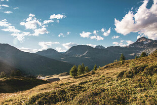 山间美景