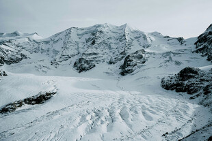 雪山壮丽雪景