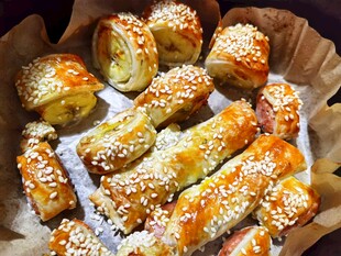 撒糖面包卷美味诱人烘焙