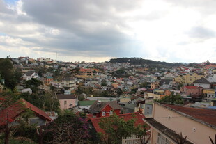 越南俯瞰多彩城市景观