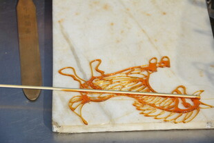 古代风格螃蟹图案绘制