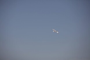 天空中的神秘飞行物