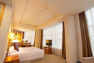 豪华舒适的酒店客房空间