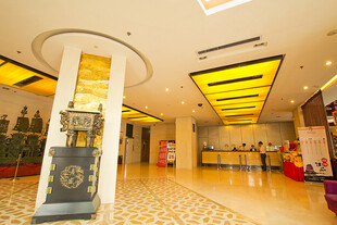 豪华酒店大堂内部景观