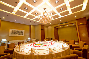 豪华中式风格宴会包间