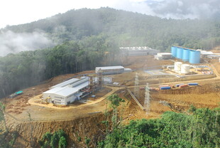 山间建设中的工程场地