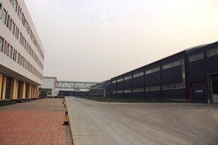 工厂外景宽阔道路场景