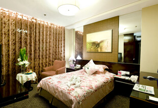 温馨典雅卧室室内场景