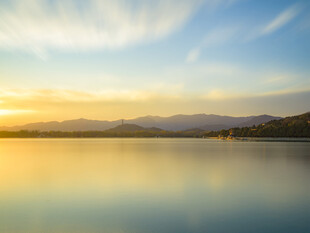 颐和园远眺西山晚霞