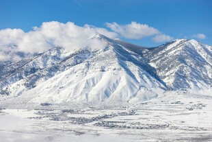 雪山壮丽雪景
