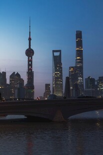 上海外滩夜景璀璨风光